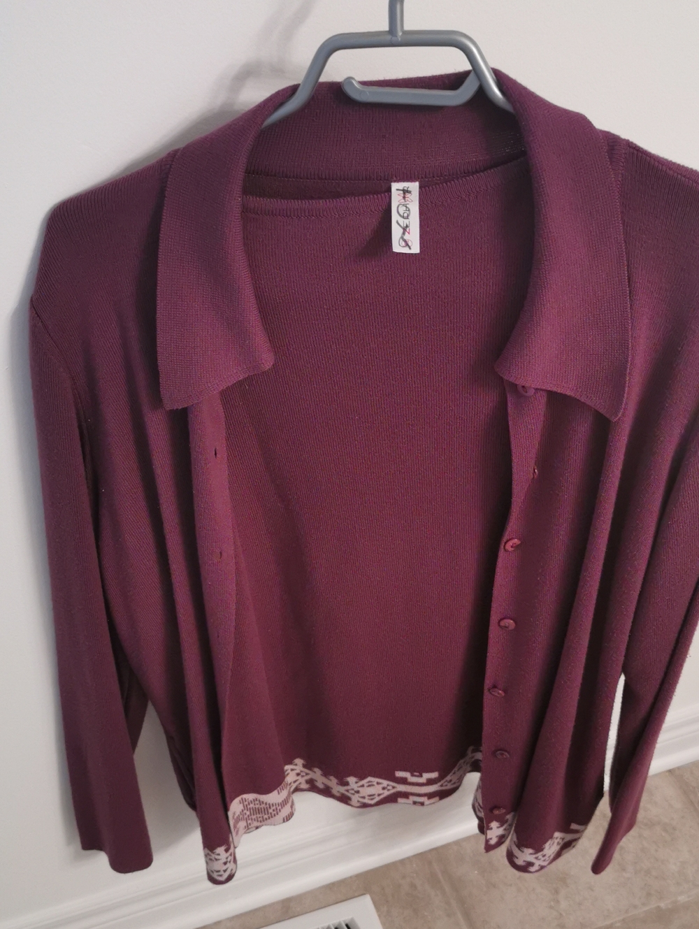 Zephyr Plum Open-Front Cardigan with Patterned Hem